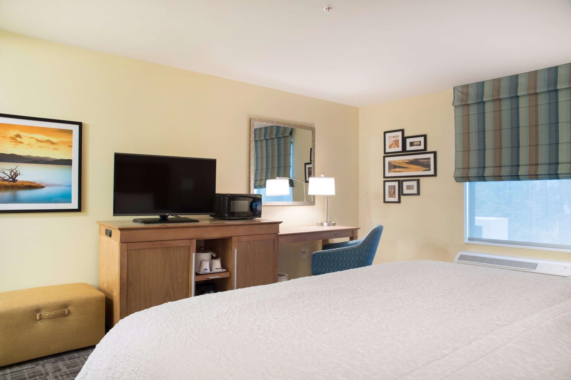 Hampton Inn & Suites Big Rapids, Mi Dış mekan fotoğraf