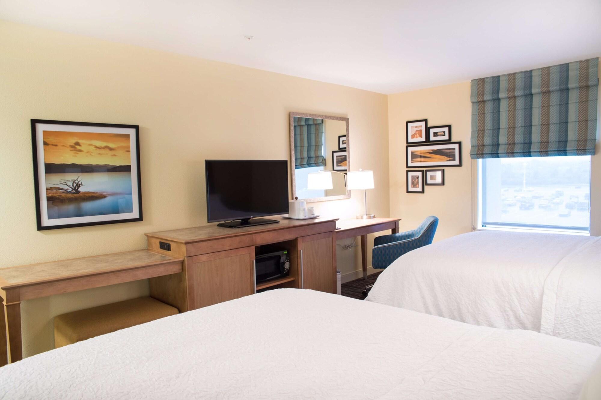 Hampton Inn & Suites Big Rapids, Mi Dış mekan fotoğraf