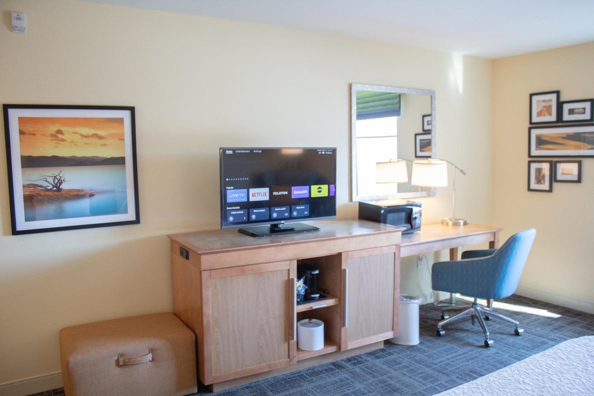 Hampton Inn & Suites Big Rapids, Mi Dış mekan fotoğraf